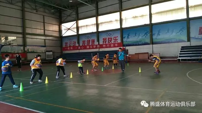 业余篮球队比赛前训练计划怎么写_1